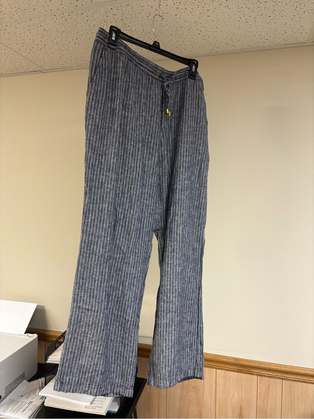 Ellen Tracy Blue Striped Linen-Blend Joggers